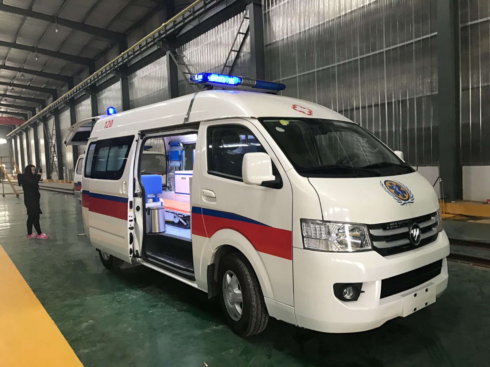 广南县救护车转院